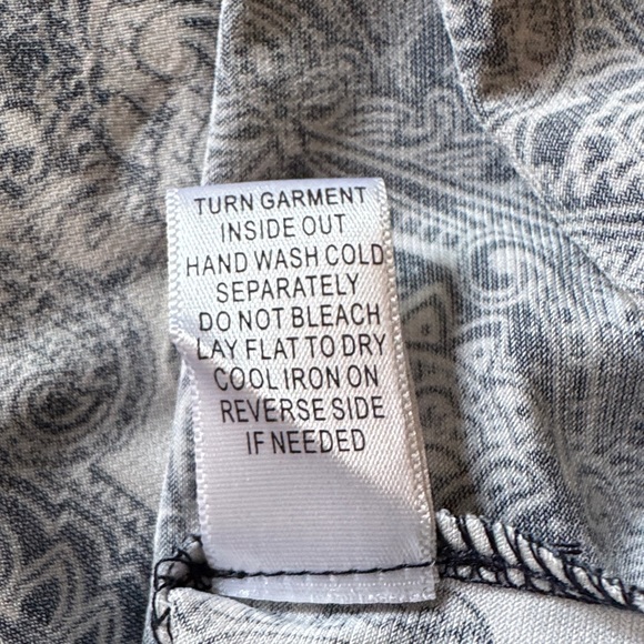 Iman Two-Piece Set – Sleeveless Top & Matching Pants - L - Picture 7 of 13